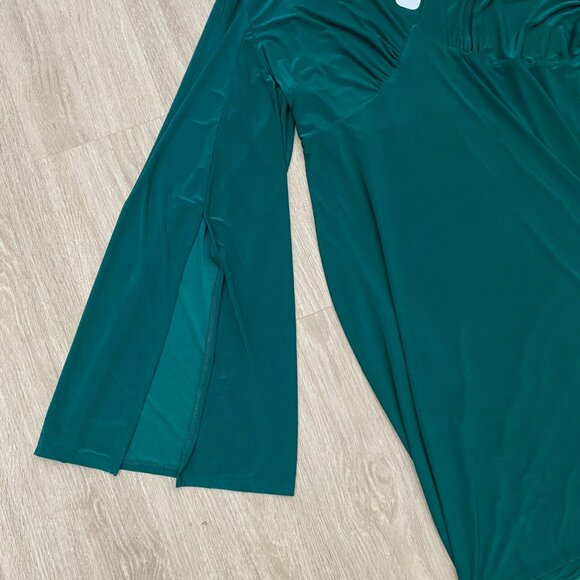 NWT Chi Chi Mini Bodycon Dress V Neck Split Sleeve Stretch Green Womens Size 18 - Picture 12 of 13